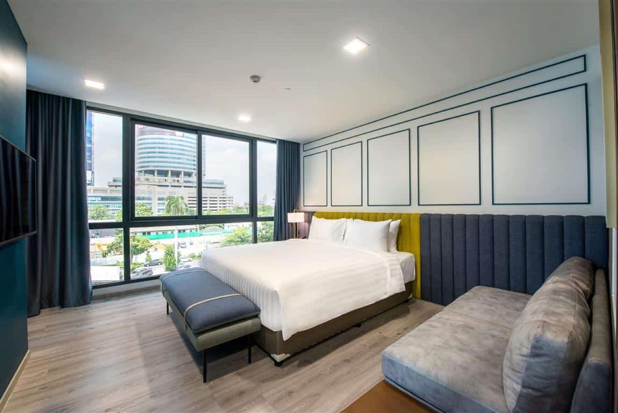 Maven Stylish Hotel Bangkok Esterno foto